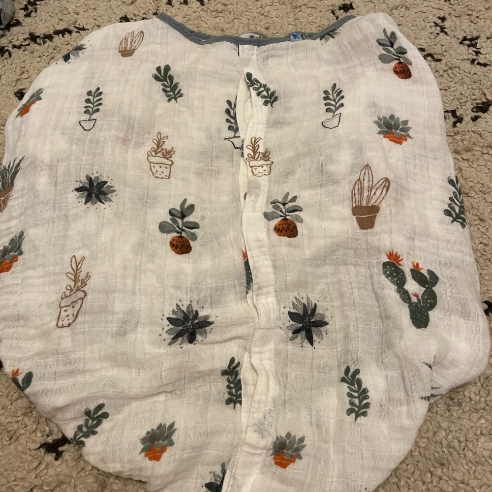 Little unicorn prickly pot infant car seat cover